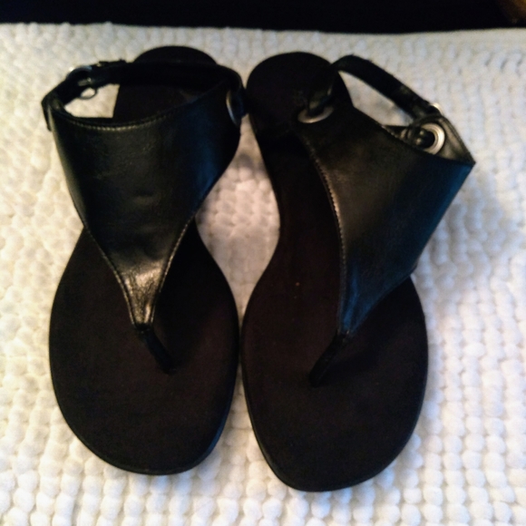 Aerosoles women's casual flat sandals Black - Picture 2 of 6